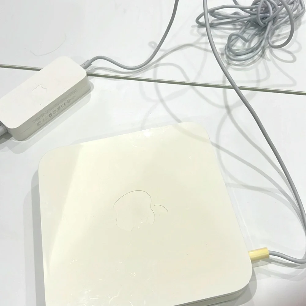 Apple Aiport Extreme model A1354